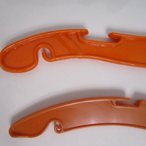 Orange Vintage Plastic Clothes Hangers Opaque Palm Beach - Picture 5 of 9